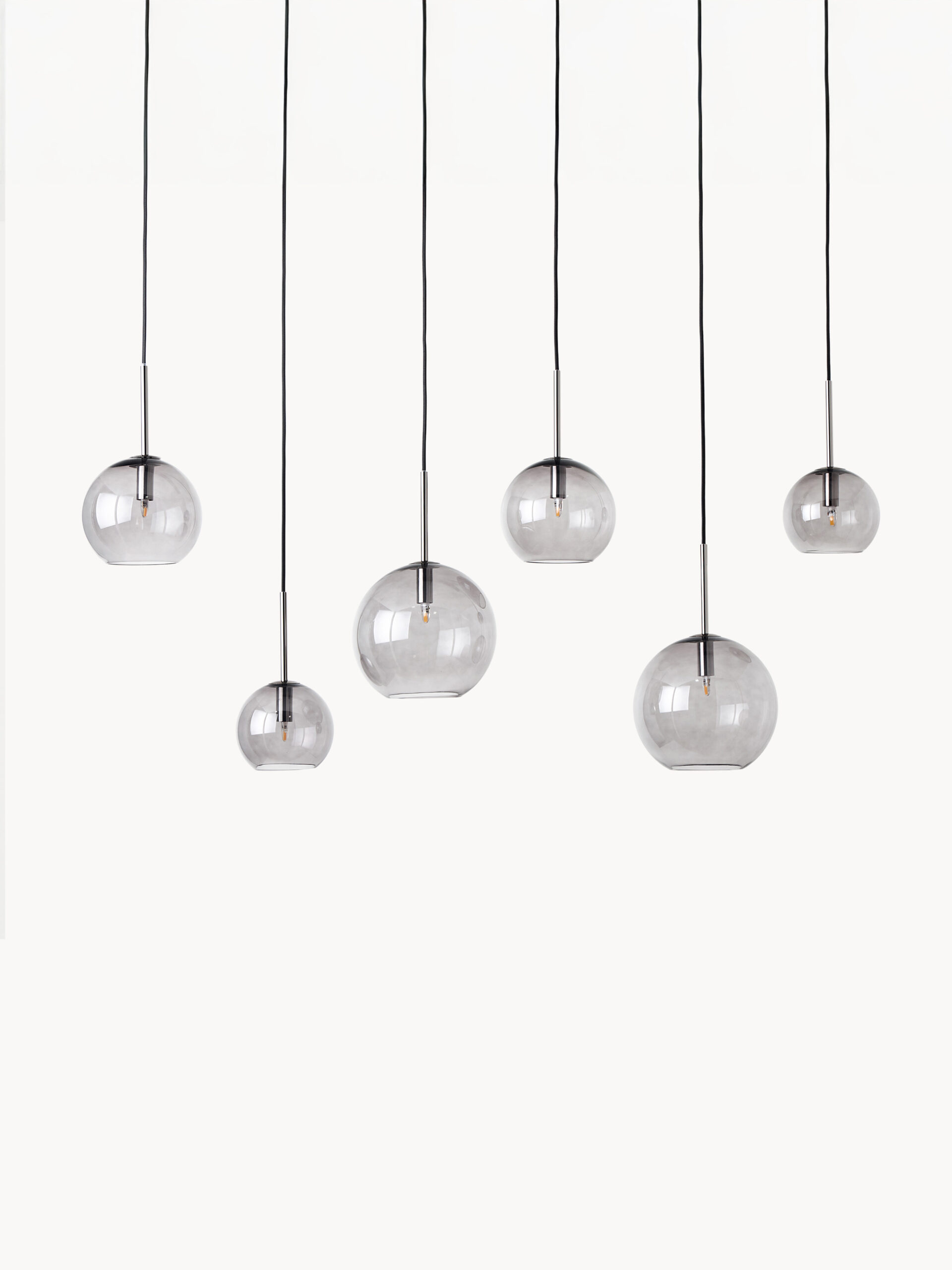 Duża lampa wisząca Raquel ze szklanej kuli